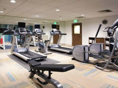 Holiday Inn Express & Suites - Redding By Ihg Exterior photo
